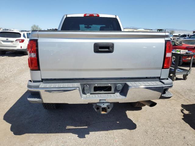 1GT12REG5HF232370 - 2017 GMC SIERRA K2500 HEAVY DUTY SILVER photo 6