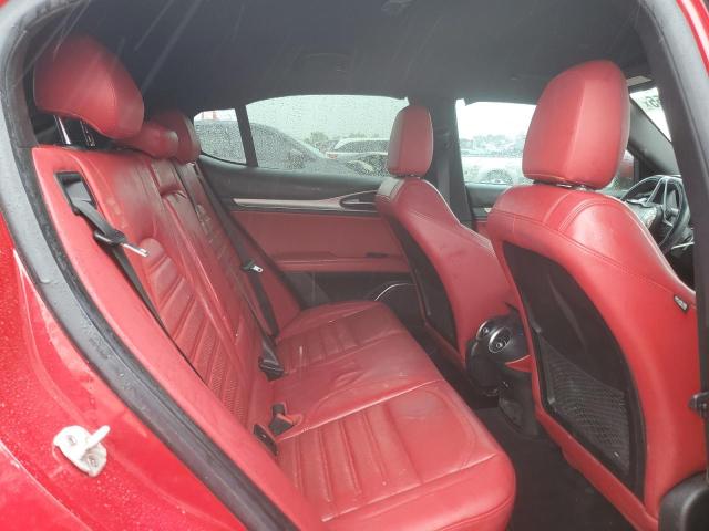 ZASFAKNN0J7B83066 - 2018 ALFA ROMEO STELVIO TI SPORT RED photo 11
