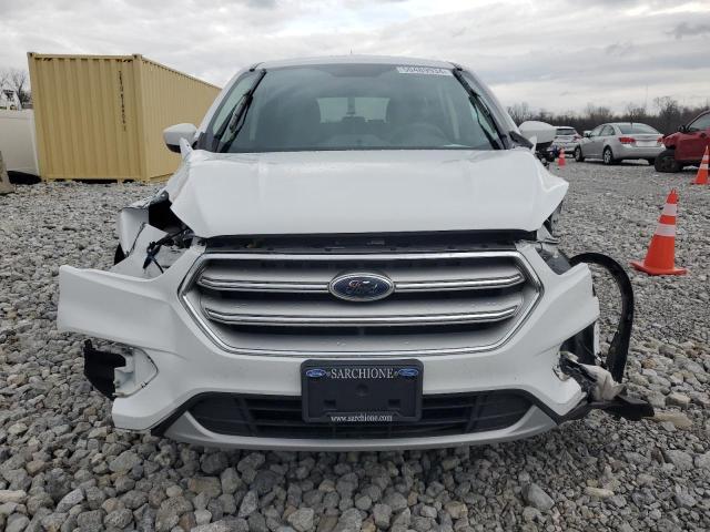 1FMCU9GD0KUA14132 - 2019 FORD ESCAPE SE WHITE photo 5