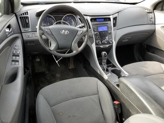 5NPEB4AC9DH684670 - 2013 HYUNDAI SONATA GLS SILVER photo 8