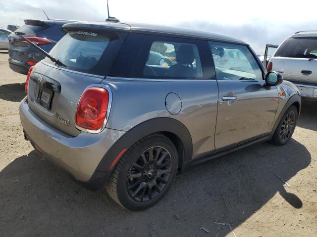WMWXP5C59J2D71856 - 2018 MINI COOPER GRAY photo 3