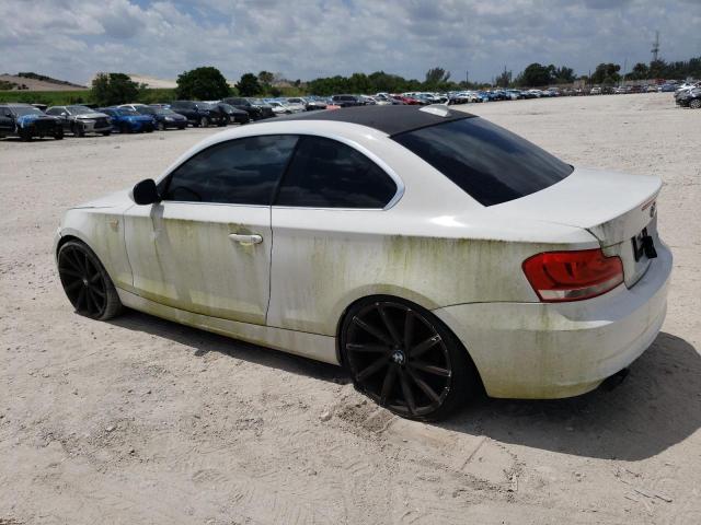 WBAUP7C50CVP23994 - 2012 BMW 128 I WHITE photo 2