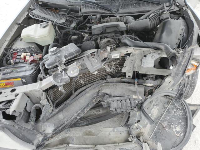 1LNHM81W83Y614787 - 2003 LINCOLN TOWN CAR EXECUTIVE SILVER photo 11