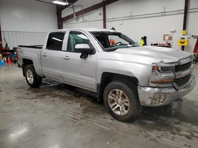 3GCUKREC2JG561882 - 2018 CHEVROLET SILVERADO K1500 LT SILVER photo 4