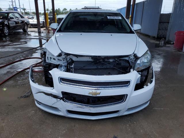 1G1ZC5EU2CF259820 - 2012 CHEVROLET MALIBU 1LT WHITE photo 5