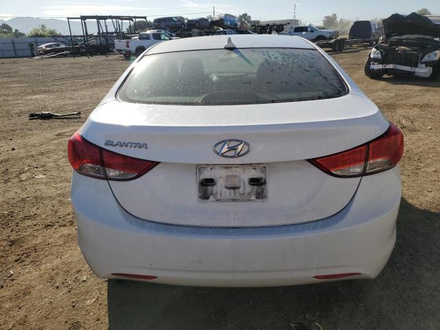 5NPDH4AE2DH436756 - 2013 HYUNDAI ELANTRA GLS WHITE photo 6