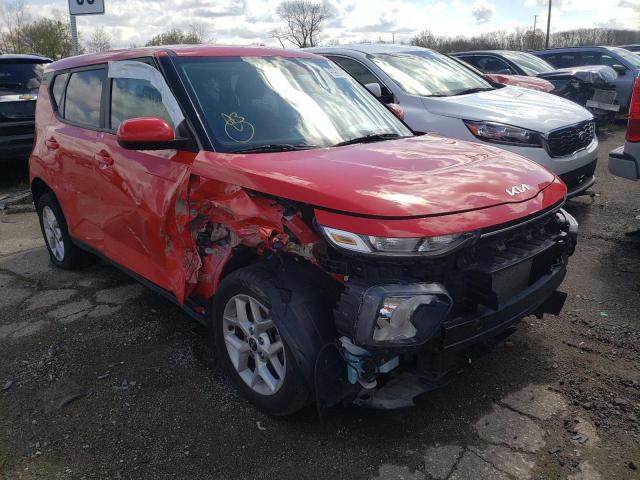 KNDJ23AUXN7184234 - 2022 KIA SOUL LX RED photo 4