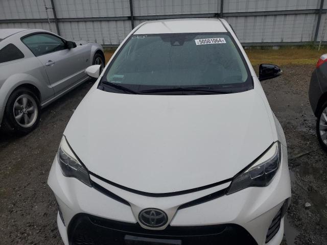 5YFBURHE9HP663330 - 2017 TOYOTA COROLLA L WHITE photo 5