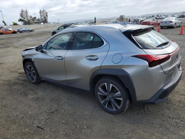 JTHY3JBH1K2000226 - 2019 LEXUS UX 200 SILVER photo 2