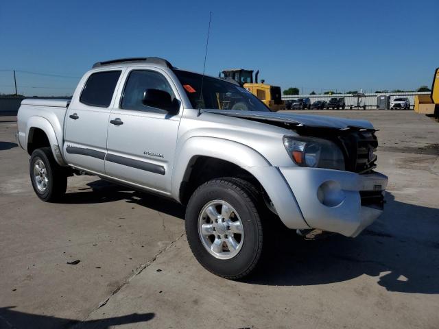 3TMJU62N95M007778 - 2005 TOYOTA TACOMA DOUBLE CAB PRERUNNER SILVER photo 4