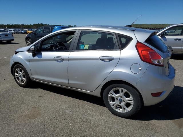 3FADP4EJXGM102957 - 2016 FORD FIESTA SE SILVER photo 2