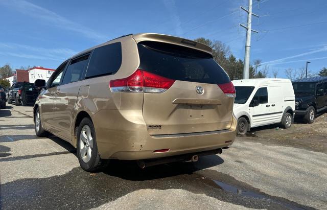 5TDKK3DC9CS233451 - 2012 TOYOTA SIENNA LE GOLD photo 3