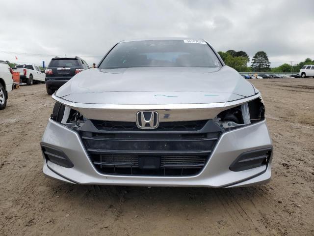 1HGCV1F17JA138748 - 2018 HONDA ACCORD LX SILVER photo 5