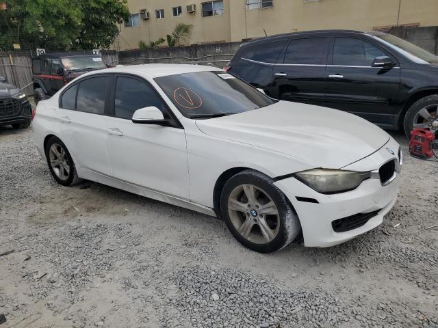 WBA3B1C58DK128370 - 2013 BMW 320 I WHITE photo 4