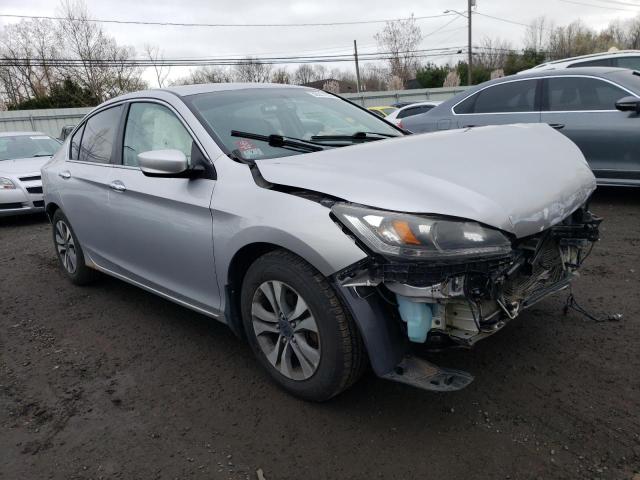 1HGCR2F32DA132212 - 2013 HONDA ACCORD LX SILVER photo 4