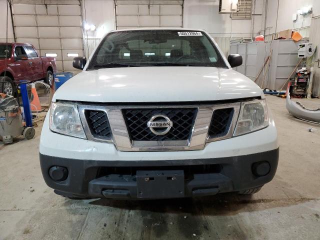 1N6BD0CT2JN712014 - 2018 NISSAN FRONTIER S WHITE photo 5