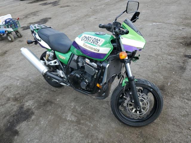 JKAZRBC13XA025082 - 1999 KAWASAKI ZR1100 C GREEN photo 1