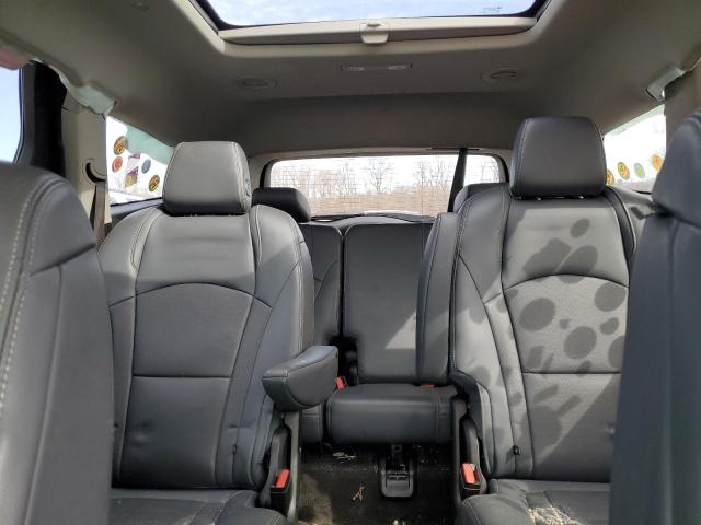 5GAEVAKW6JJ279661 - 2018 BUICK ENCLAVE ESSENCE ვერცხლისფერი ფოტო 10