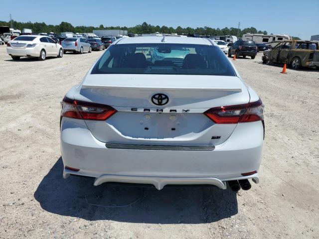 4T1G11AK0RU250714 - 2024 TOYOTA CAMRY SE NIGHT SHADE WHITE photo 6