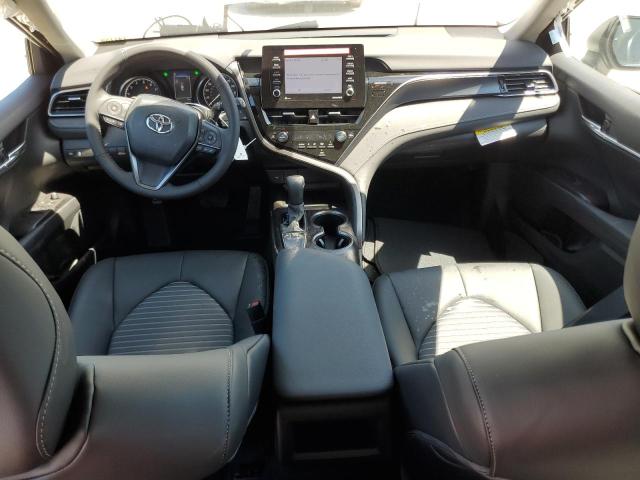 4T1G11AK0RU250714 - 2024 TOYOTA CAMRY SE NIGHT SHADE WHITE photo 8