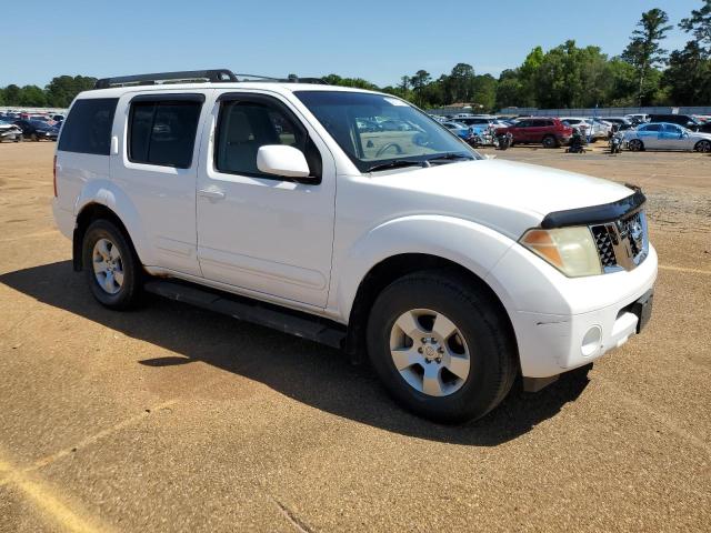 5N1AR18WX5C717984 - 2005 NISSAN PATHFINDER LE 白色 照片 4