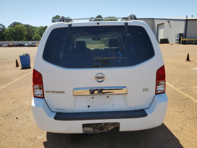 5N1AR18WX5C717984 - 2005 NISSAN PATHFINDER LE 白色 照片 6