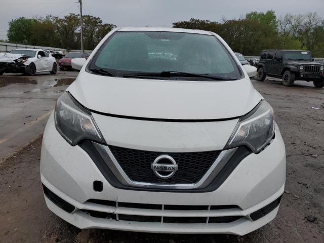 3N1CE2CP0JL370004 - 2018 NISSAN VERSA NOTE S WHITE photo 5