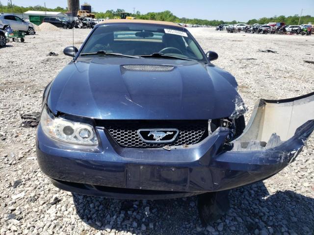 1FAFP44422F176614 - 2002 FORD MUSTANG BLUE photo 5