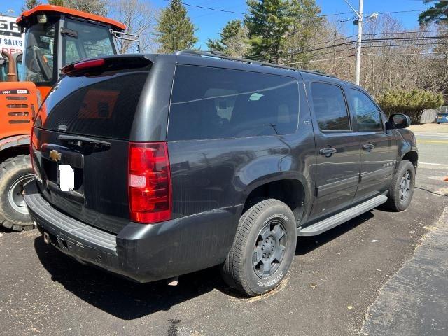 1GNSKJE78DR138778 - 2013 CHEVROLET SUBURBAN K1500 LT BLACK photo 4