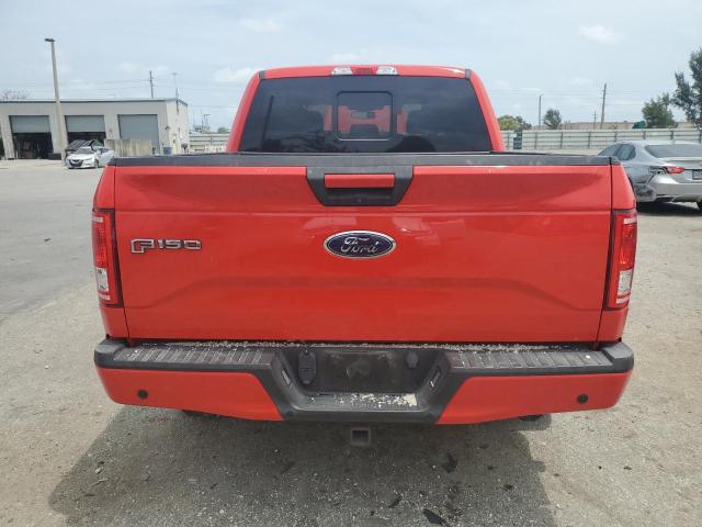 1FTEW1CF7HKC69381 - 2017 FORD F150 SUPERCREW RED photo 6