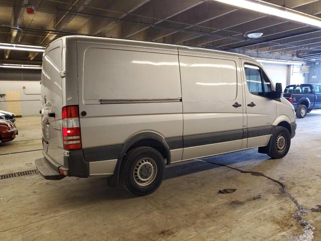 WD3PE7CC3F5971997 - 2015 MERCEDES-BENZ SPRINTER 2500 GRAY photo 3