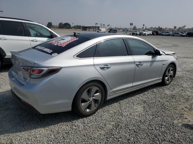 KMHE34L11HA057317 - 2017 HYUNDAI SONATA HYBRID SILVER photo 3