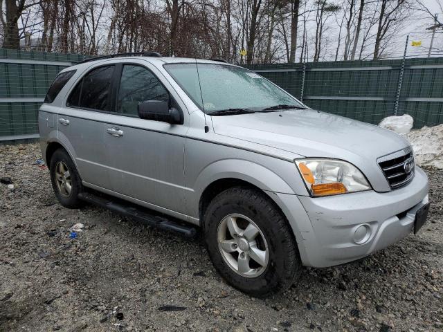 KNDJC735585795640 - 2008 KIA SORENTO EX GRAY photo 4