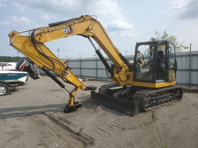 CAT00308TGG805440 - 2022 CATERPILLAR EXCAVATOR YELLOW photo 2