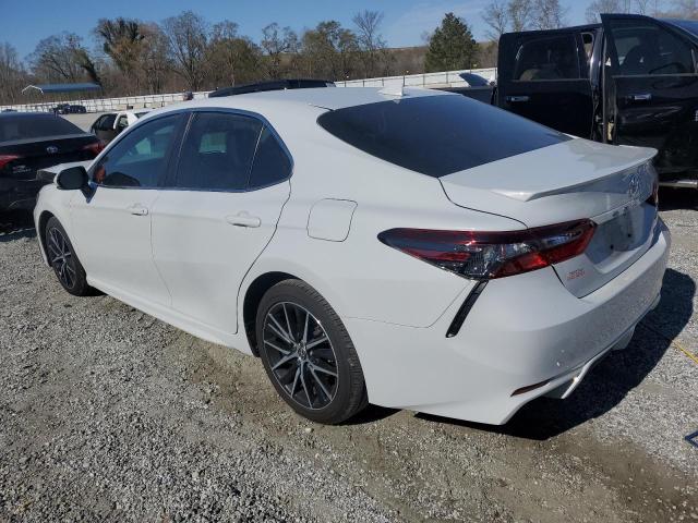 4T1T11AKXPU170431 - 2023 TOYOTA CAMRY SE NIGHT SHADE WHITE photo 2