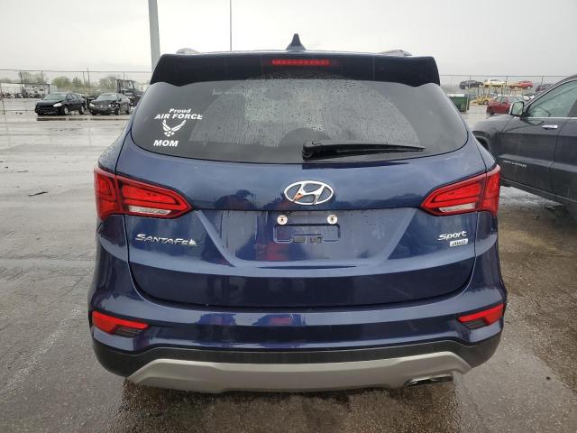 5XYZUDLBXHG454469 - 2017 HYUNDAI SANTA FE S BLUE photo 6