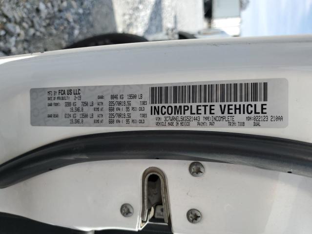 3C7WRNEL5KG521443 - 2019 RAM 5500 أبيض صورة 12