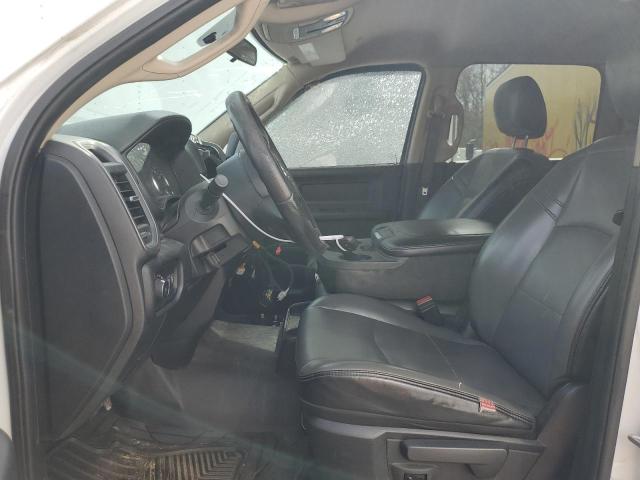 3C7WRNEL5KG521443 - 2019 RAM 5500 أبيض صورة 7