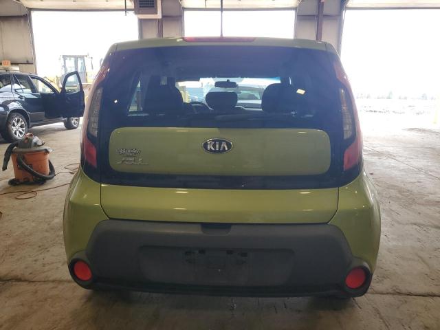 KNDJN2A21G7874330 - 2016 KIA SOUL GREEN photo 6