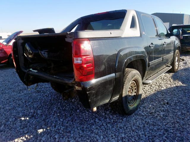 3GNVKFE06AG268745 - 2010 CHEVROLET AVALANCHE LT  photo 4