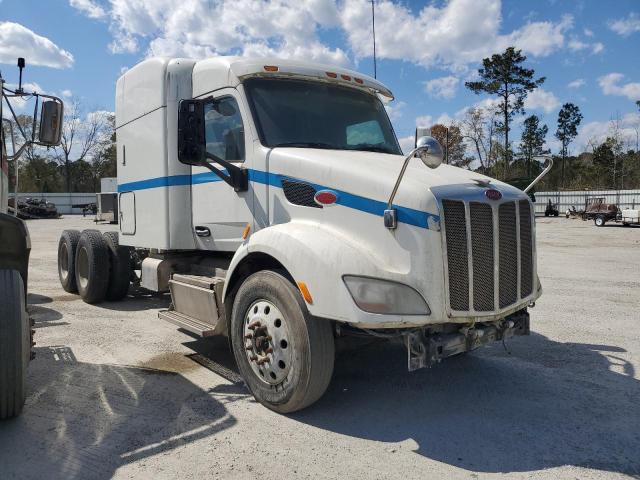 2015 PETERBILT 579, null