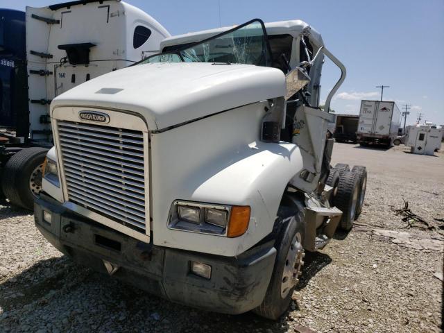 1FUY3MDBXWL949584 - 1998 FREIGHTLINER CONVENTION FLD112 WHITE photo 2