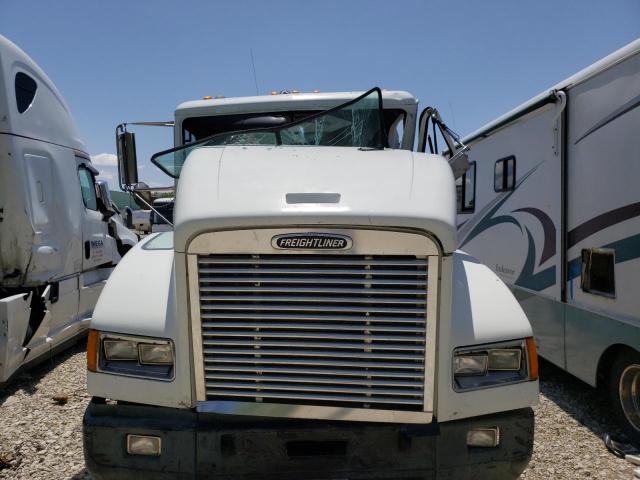 1FUY3MDBXWL949584 - 1998 FREIGHTLINER CONVENTION FLD112 WHITE photo 7