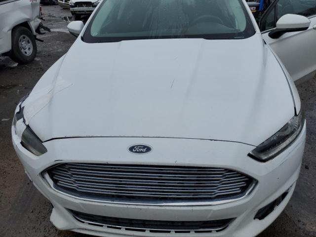 3FA6P0G74DR155882 - 2013 FORD FUSION S WHITE photo 11