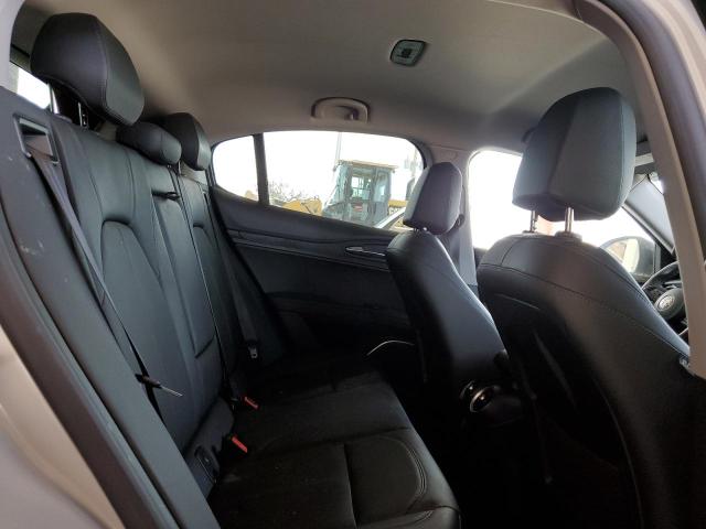 ZASPAJAN6M7C98215 - 2021 ALFA ROMEO STELVIO SPORT Silber Foto 10