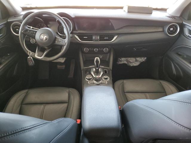 ZASPAJAN6M7C98215 - 2021 ALFA ROMEO STELVIO SPORT Silber Foto 8