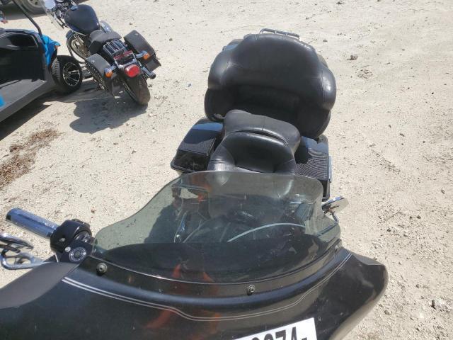 1HD1FCW126Y695501 - 2006 HARLEY-DAVIDSON FLHTCUI 黑色 照片 5