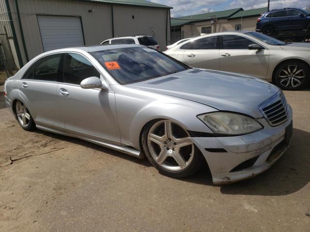 WDDNG86X68A180746 - 2008 MERCEDES-BENZ S 550 4MATIC SILVER photo 4