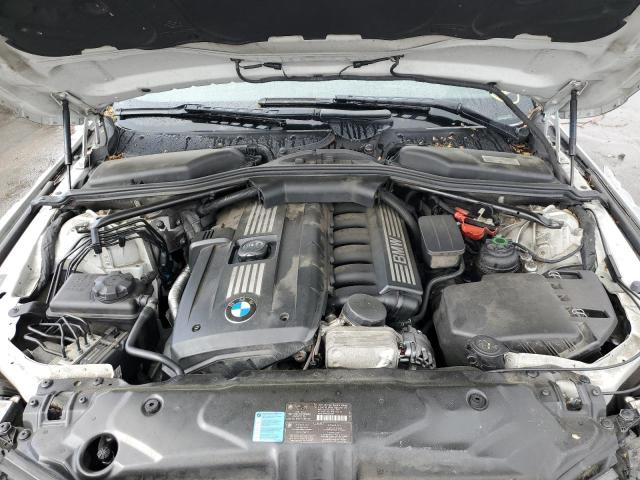 WBANV1C59AC445614 - 2010 BMW 528 XI SILVER photo 11