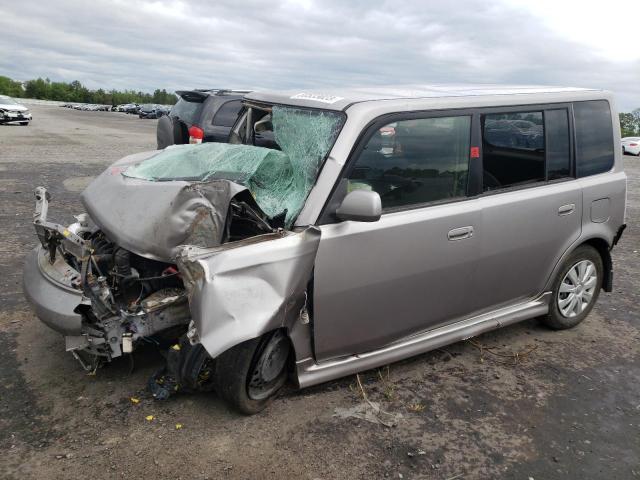 JTLKT334154020729 - 2005 TOYOTA SCION XB 银色 照片 1
